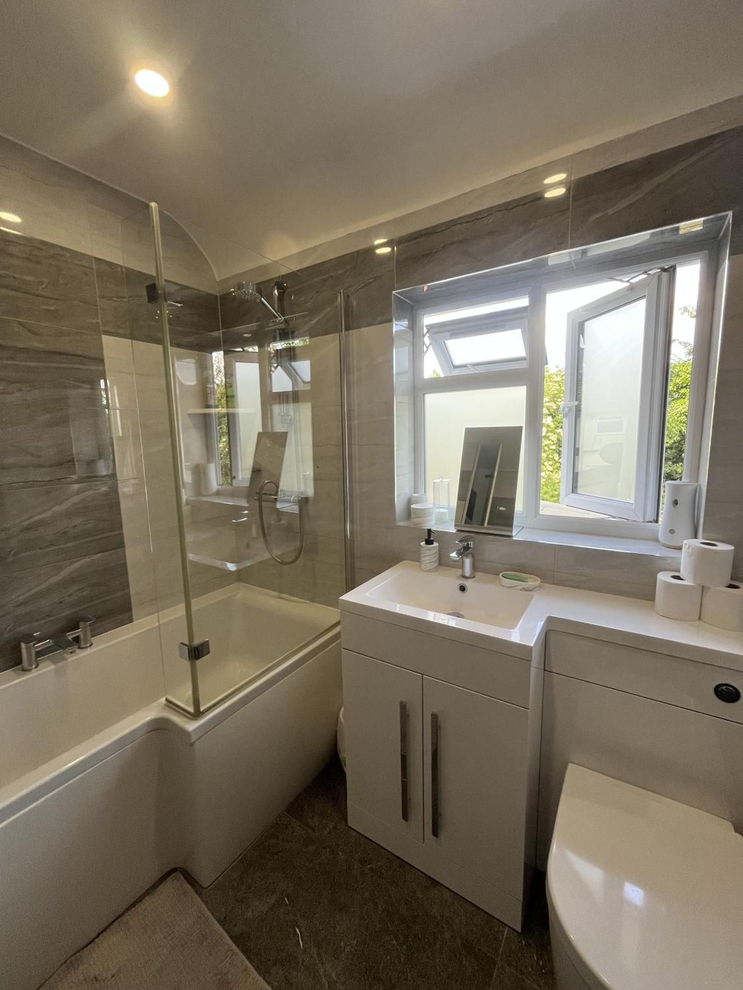 Home Accommodation Southampton Exterior foto